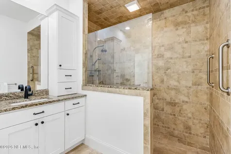 5226 Commissioners Drive Jacksonville FL 32224