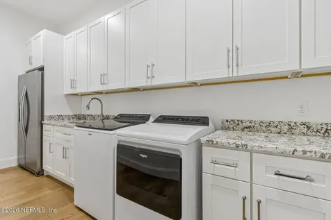 5226 Commissioners Drive Jacksonville FL 32224