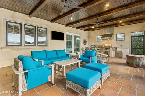 5226 Commissioners Drive Jacksonville FL 32224