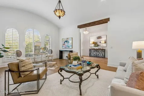5226 Commissioners Drive Jacksonville FL 32224