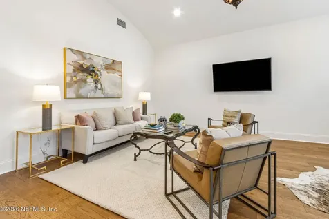 5226 Commissioners Drive Jacksonville FL 32224