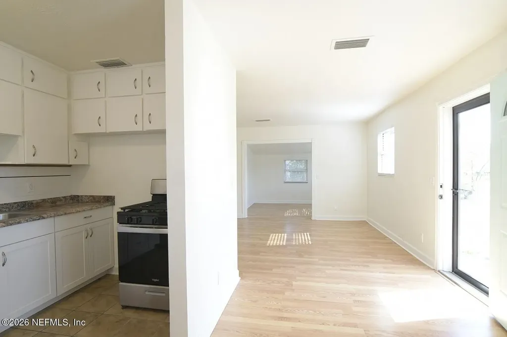477 Sailfish Drive E Atlantic Beach FL 32233