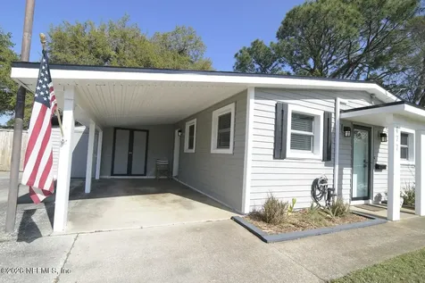 477 Sailfish Drive E Atlantic Beach FL 32233