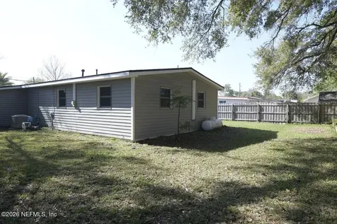 477 Sailfish Drive E Atlantic Beach FL 32233