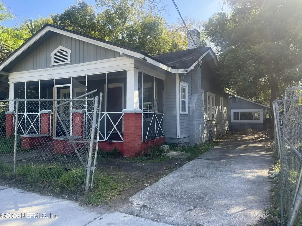 652 Fern Street Jacksonville FL 32206