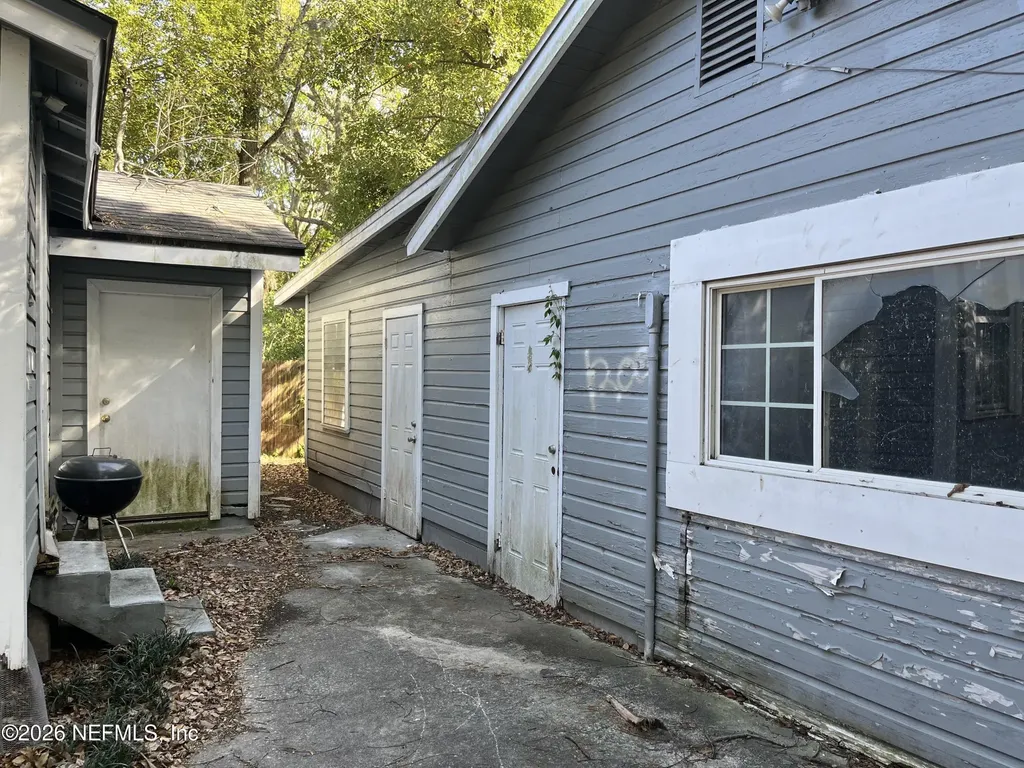 652 Fern Street Jacksonville FL 32206