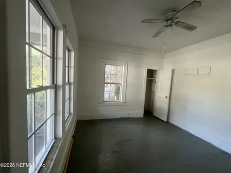 652 Fern Street Jacksonville FL 32206