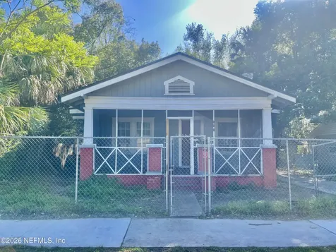 652 Fern Street Jacksonville FL 32206