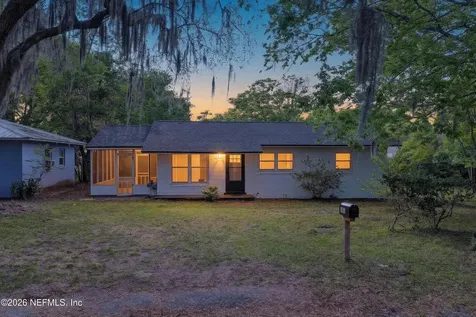 1814 Locust Avenue Palatka FL 32177