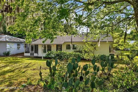 1814 Locust Avenue Palatka FL 32177