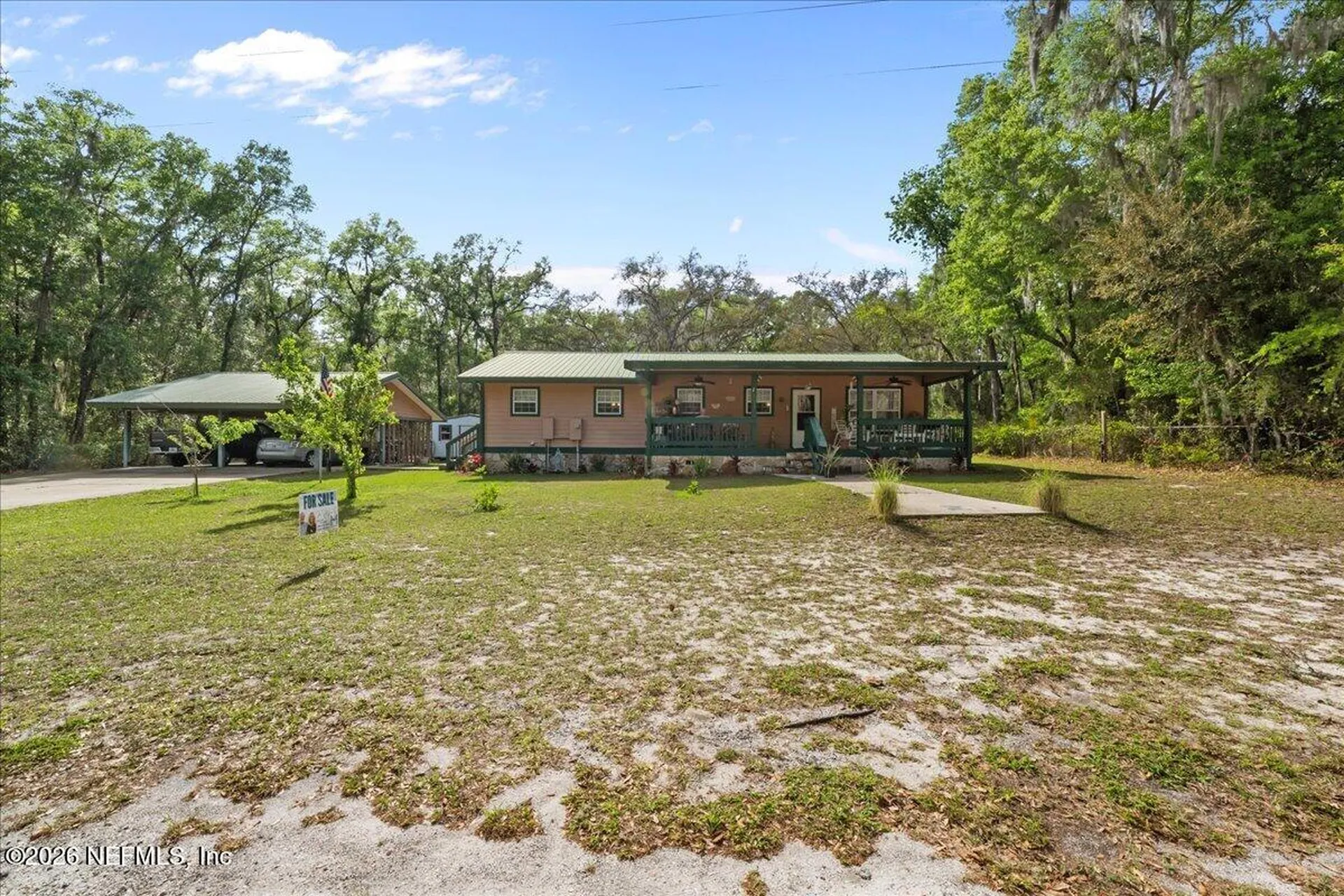 111 Holly Drive Florahome FL 32140