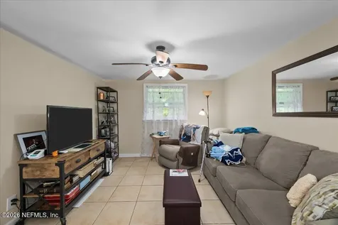 111 Holly Drive Florahome FL 32140