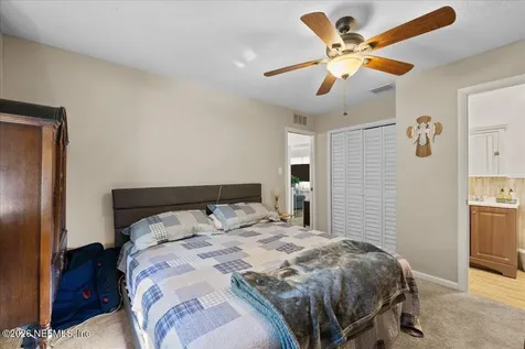 111 Holly Drive Florahome FL 32140