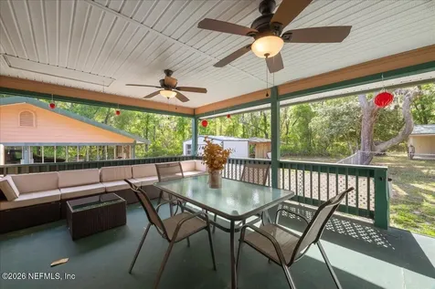 111 Holly Drive Florahome FL 32140