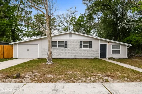 7227 Stonehurst Road N Jacksonville FL 32277
