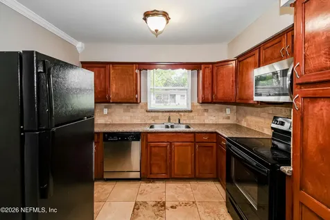 7227 Stonehurst Road N Jacksonville FL 32277
