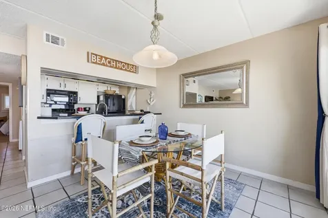 382 S Fletcher Avenue Fernandina Beach FL 32034