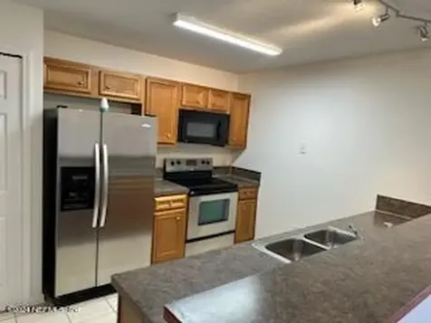 6880 Skaff Avenue Jacksonville FL 32244