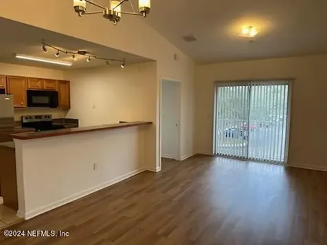 6880 Skaff Avenue Jacksonville FL 32244