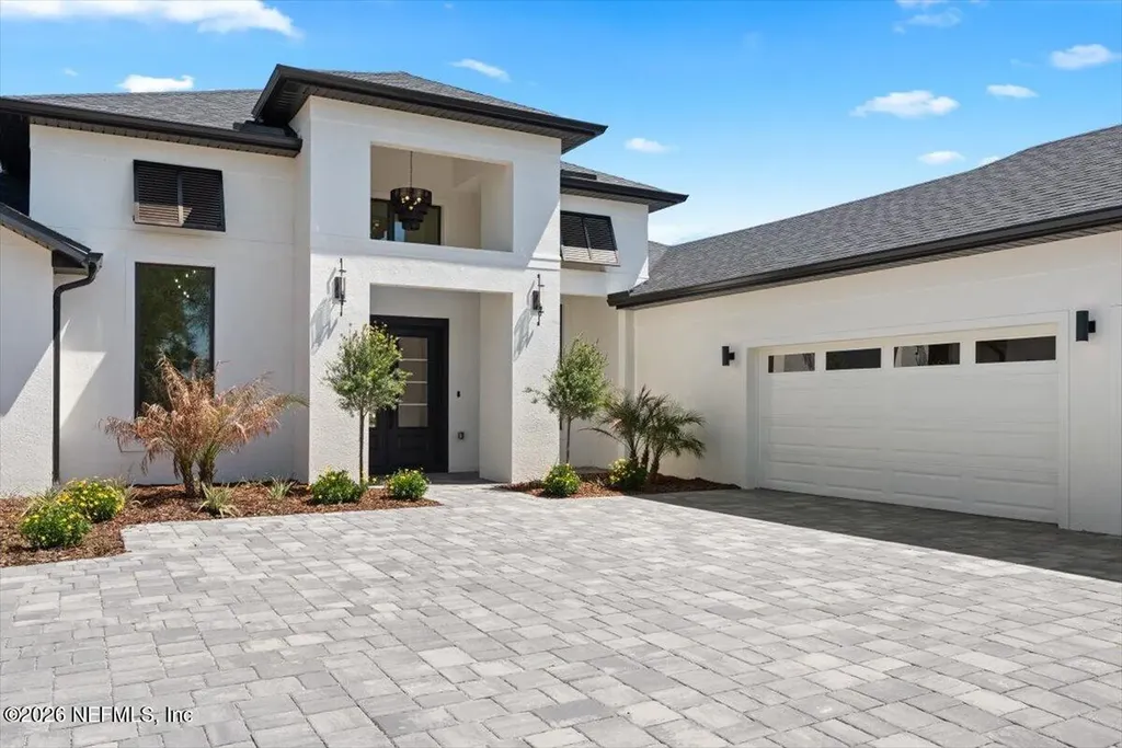 13 Old Oak Drive N Palm Coast FL 32137