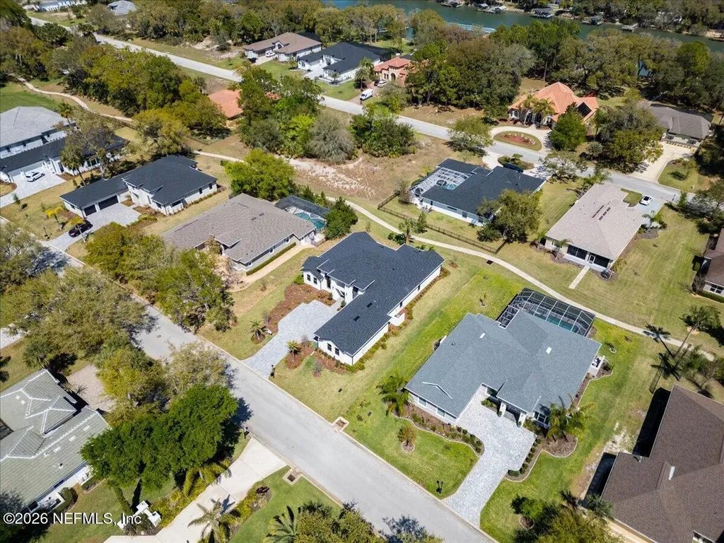13 Old Oak Drive N Palm Coast FL 32137