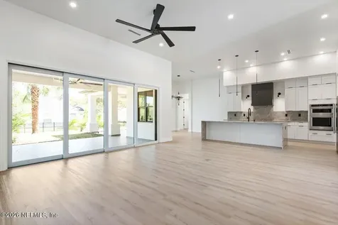 13 Old Oak Drive N Palm Coast FL 32137