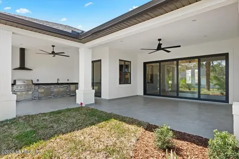 13 Old Oak Drive N Palm Coast FL 32137
