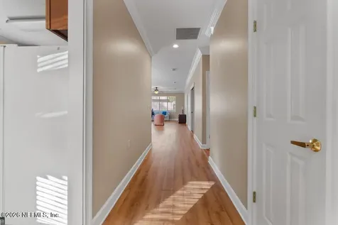 4557 Middleton Park Circle W Jacksonville FL 32224