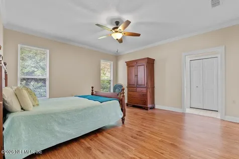 4557 Middleton Park Circle W Jacksonville FL 32224