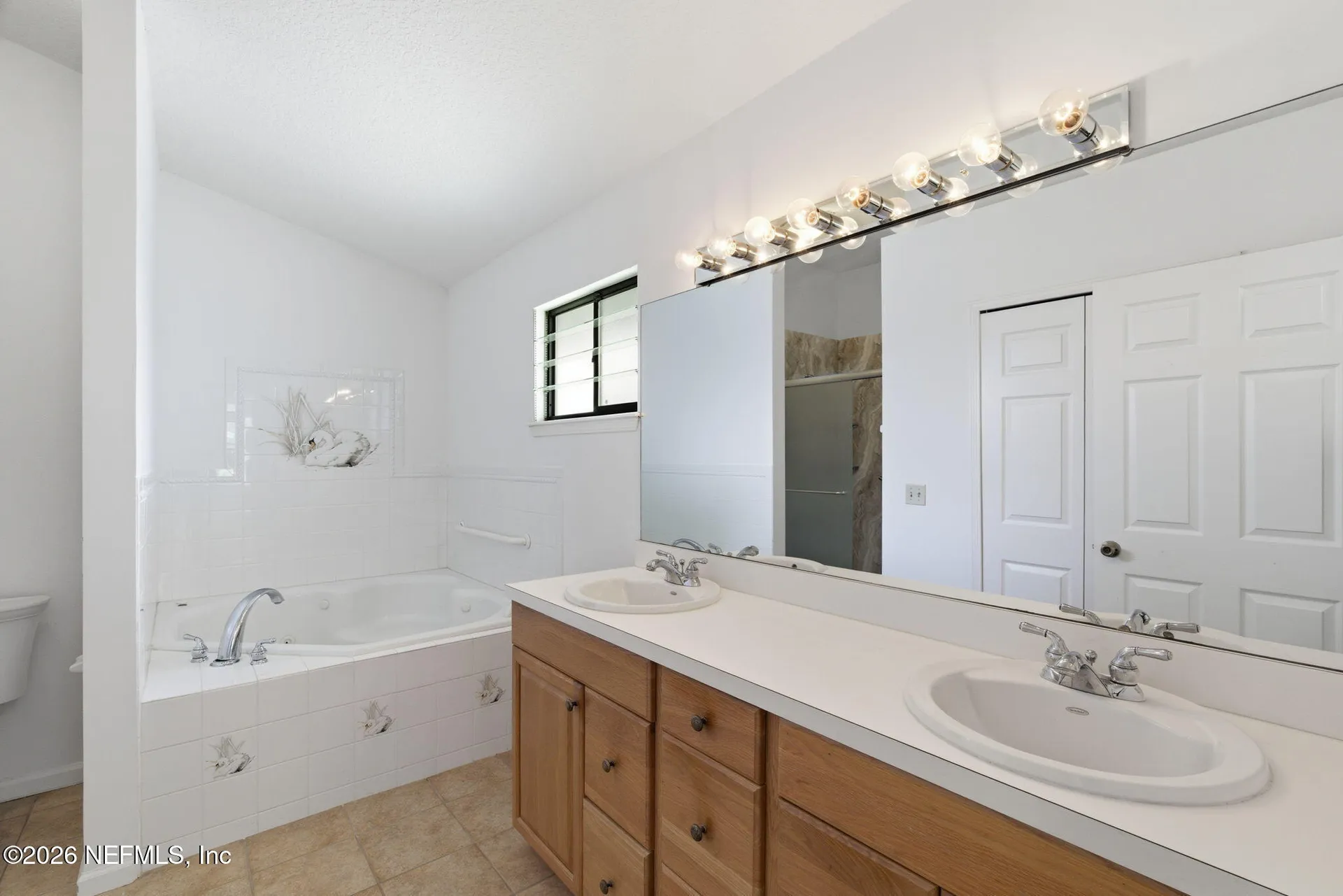 7602 Baymeadows Circle W Jacksonville FL 32256