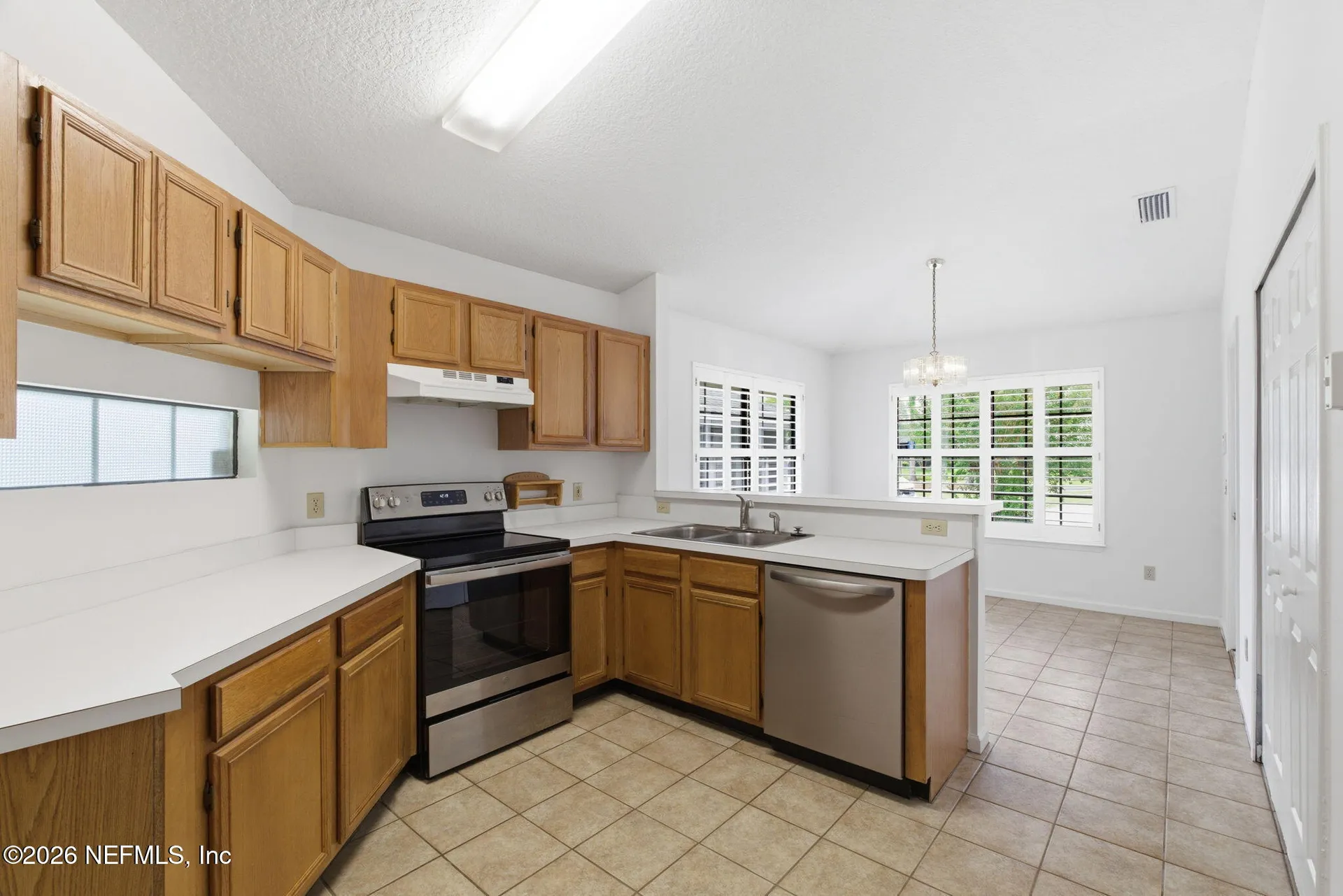 7602 Baymeadows Circle W Jacksonville FL 32256
