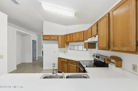 7602 Baymeadows Circle W Jacksonville FL 32256