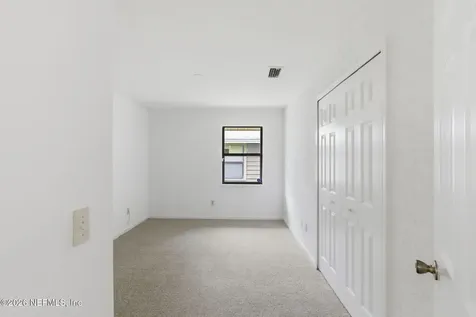 7602 Baymeadows Circle W Jacksonville FL 32256