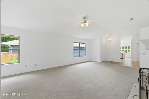 7602 Baymeadows Circle W Jacksonville FL 32256