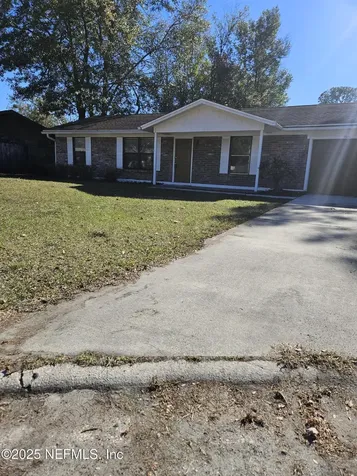 8256 Justin Road N Jacksonville FL 32210