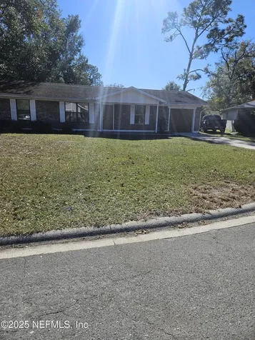 8256 Justin Road N Jacksonville FL 32210
