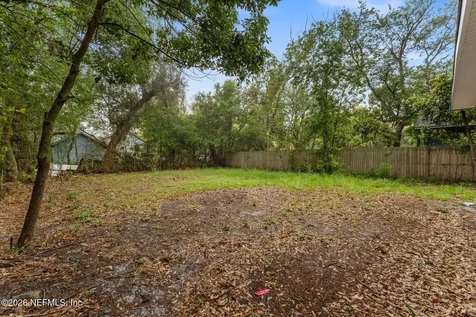 744 Mackinaw Street Jacksonville FL 32254