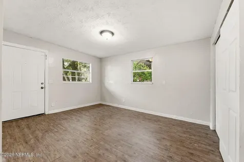 744 Mackinaw Street Jacksonville FL 32254