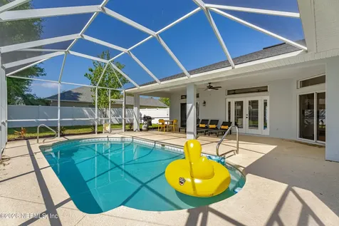 31 E Diamond Drive Palm Coast FL 32164