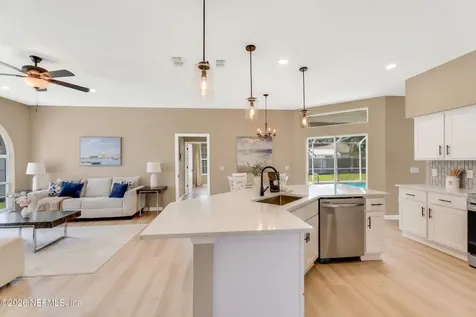 31 E Diamond Drive Palm Coast FL 32164