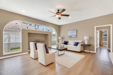 31 E Diamond Drive Palm Coast FL 32164