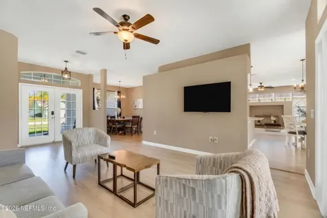 31 E Diamond Drive Palm Coast FL 32164