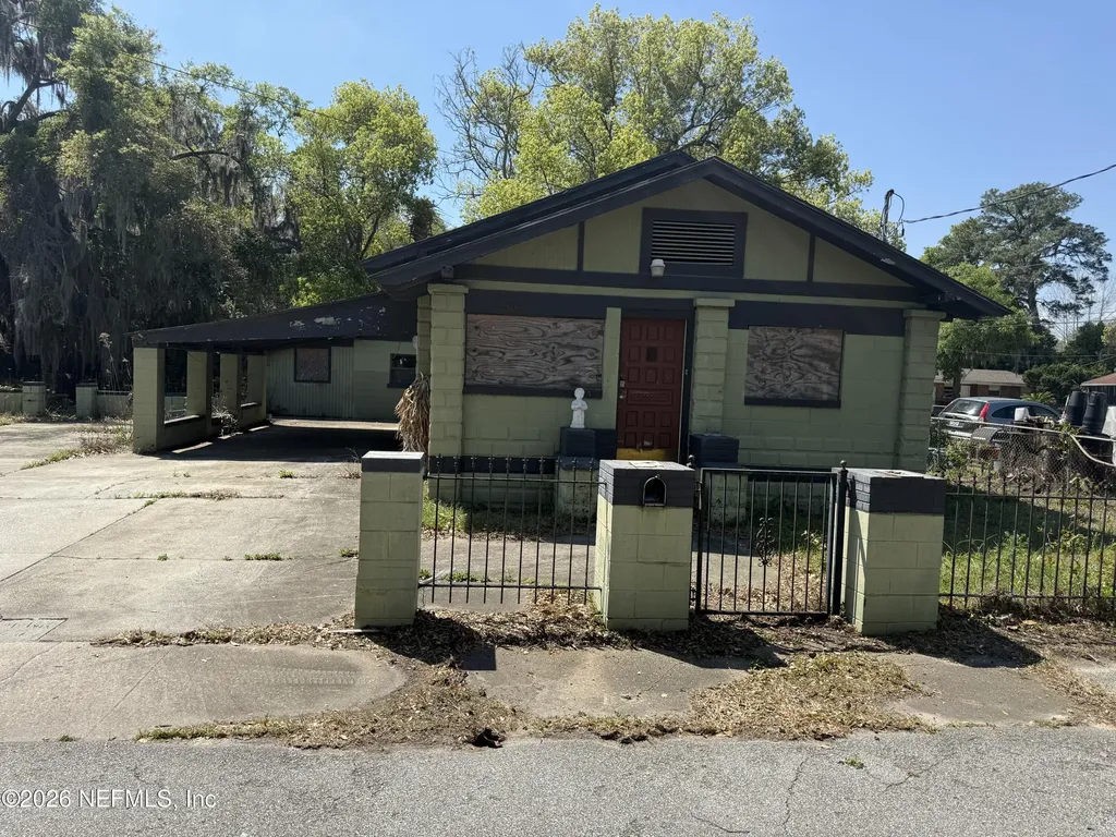 2576 Lewis Street Jacksonville FL 32204