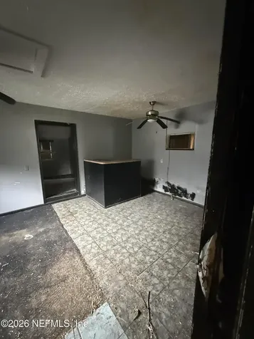 2576 Lewis Street Jacksonville FL 32204