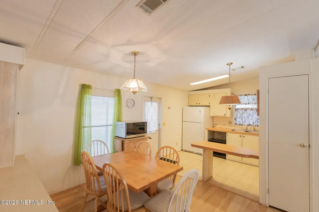 143 Bayou Drive Satsuma FL 32189