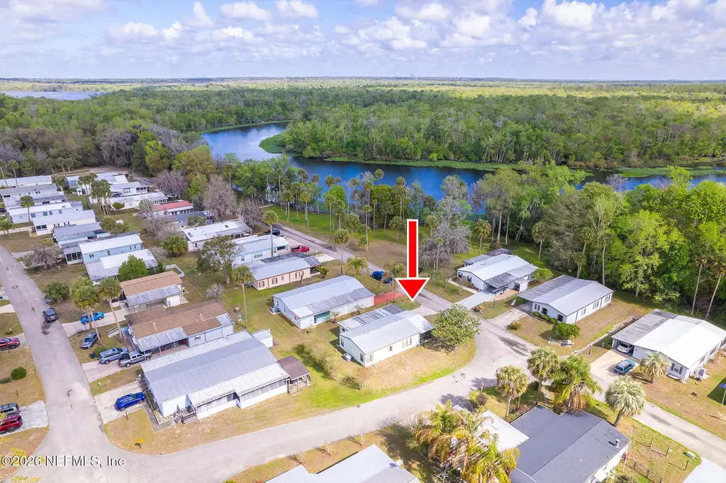 143 Bayou Drive Satsuma FL 32189