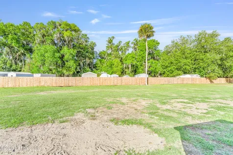 149 Lake Margo Drive Satsuma FL 32189