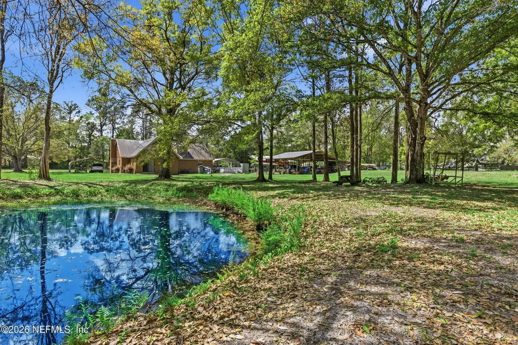 4945 Us Highway 17 Green Cove Springs FL 32043