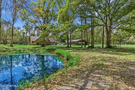 4945 Us Highway 17 Green Cove Springs FL 32043