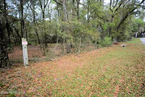 707 Hillsborough Avenue Florahome FL 32140